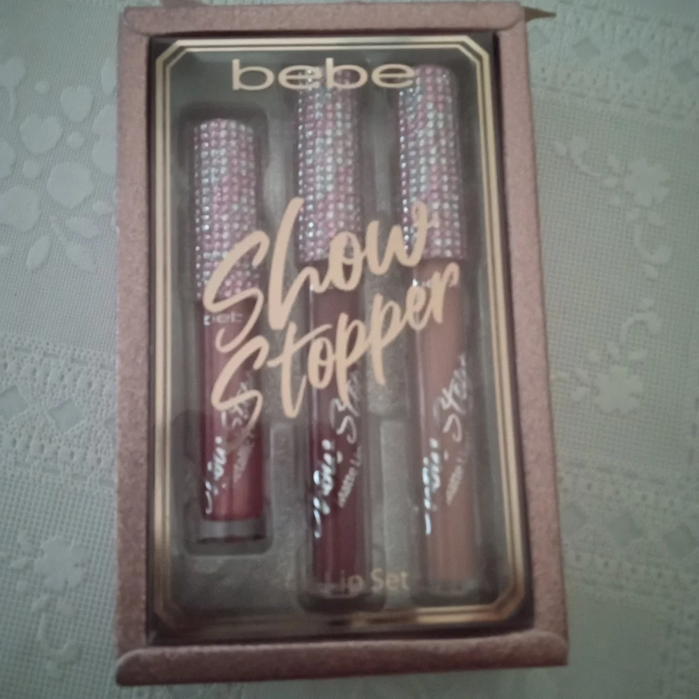 🆕 Bebe Show Stopper 3 Piece Lip Set, New